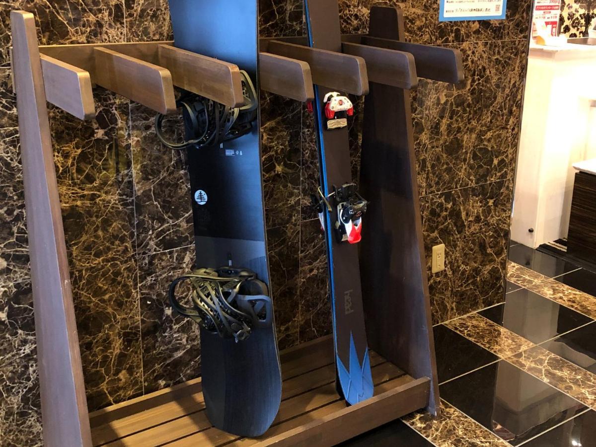 Apa Hotel Joetsu Myoko-Ekimae Exteriör bild