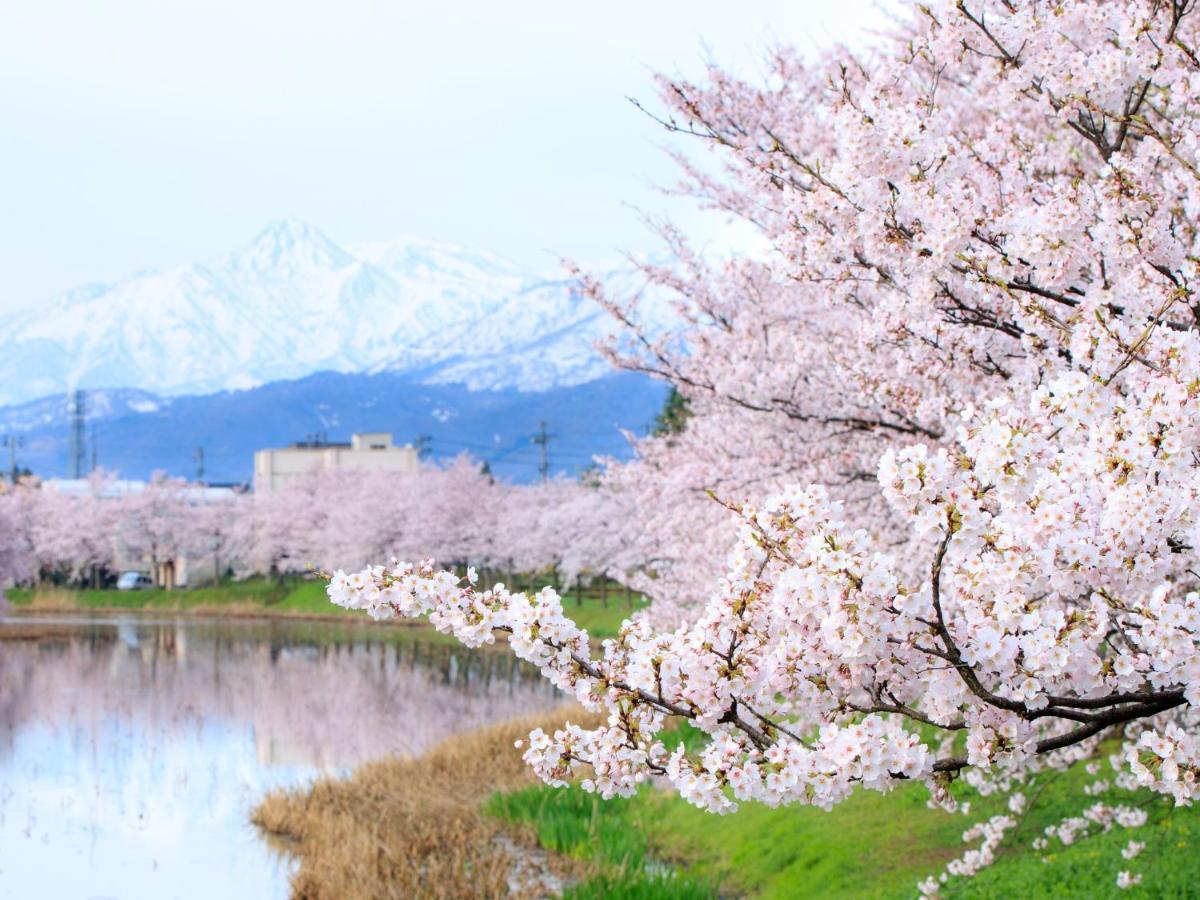 Apa Hotel Joetsu Myoko-Ekimae Exteriör bild